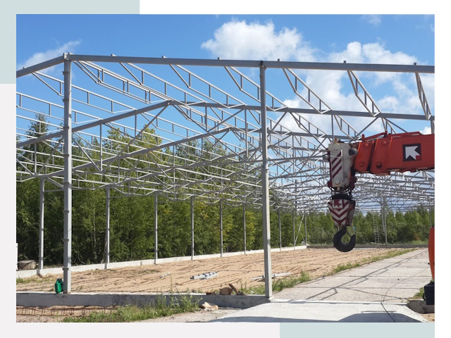 Строительство конюшен в Конаково от 608 руб. под ключ