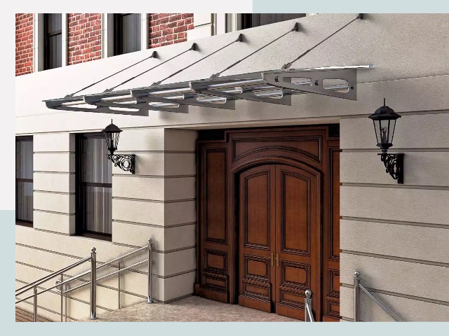 Металлические козырьки от 608 руб. в Конаково